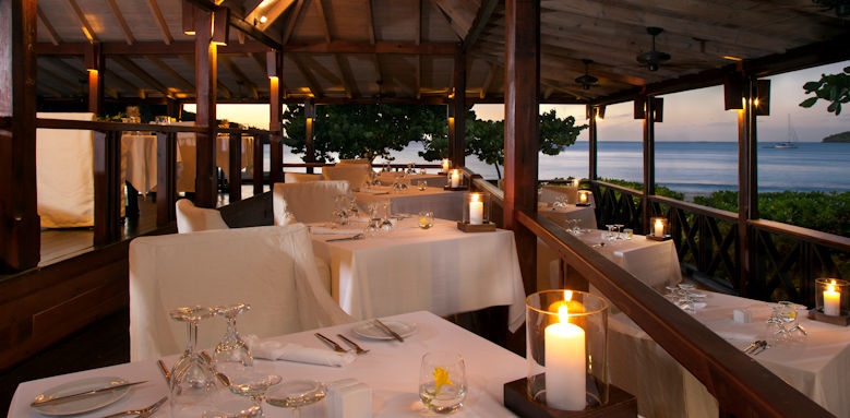 Hermitage Bay, restaurant dinner