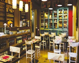 Al Cappello Rosso, view of restaurant