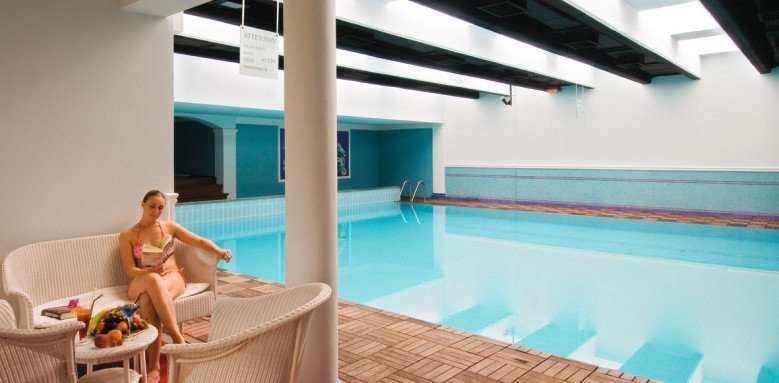 Grand Hotel Bristol, indoor pool