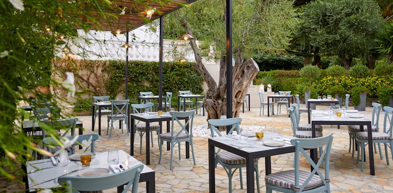 Marbella Corfu, Platea restaurant
