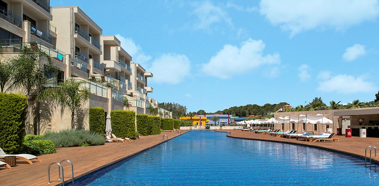 Maxx Royal Belek Golf Resort, terrace family suite pool