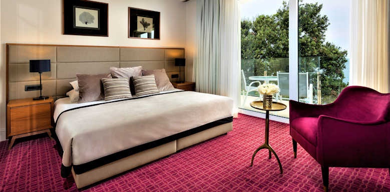 Royal Ariston, Luxury room