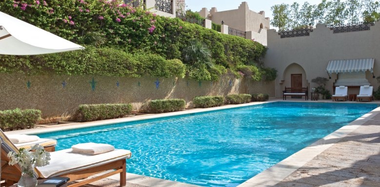 Four Seasons Resort, spa lap pool