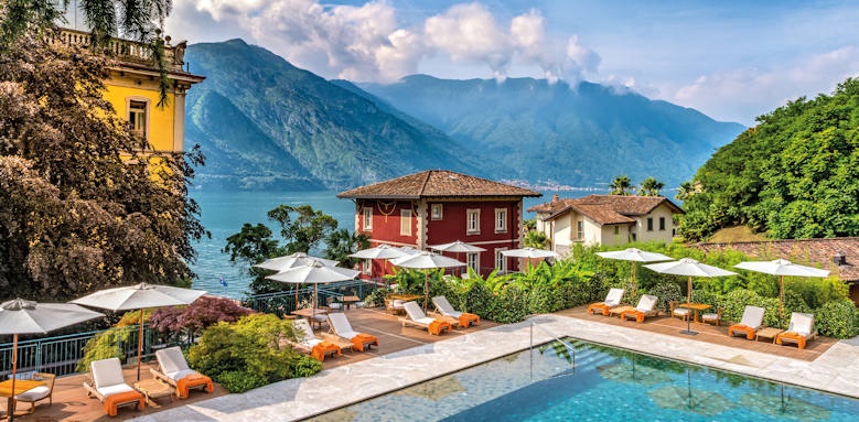 Grand Hotel Tremezzo, flowers and pool