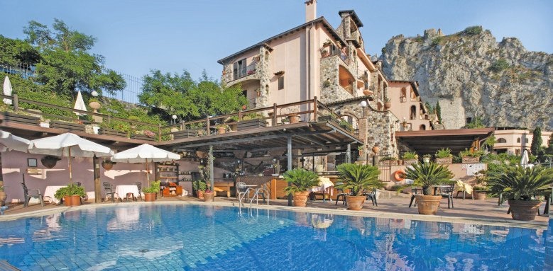 Hotel Villa Sonia, pool and exterior