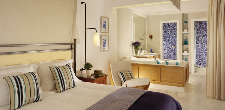 Mykonos Grand Hotel & Resort, suite