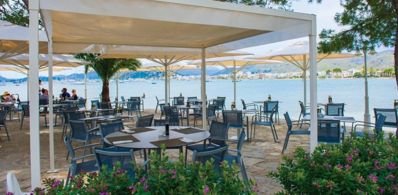 Illa D'or, restaurant terrace