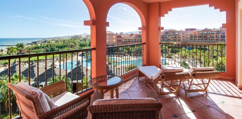 Sheraton Fuerteventura Beach, Golf & Spa Resort, junior suite terrace