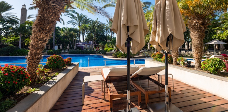 Lopesan Costa Meloneras Resort, premium pool room, terrace