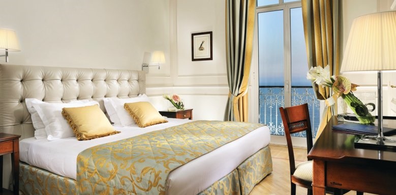 Royal Hotel Sanremo, junior suite sea view