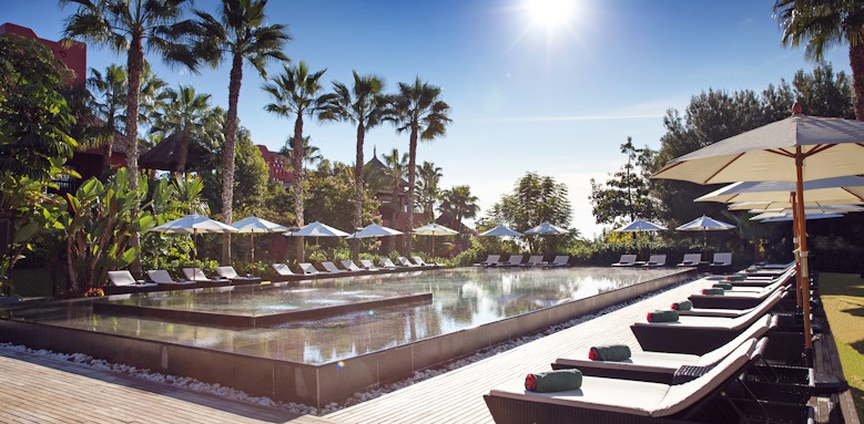 Barcelo Asia Gardens & Thai Spa, pool & exterior