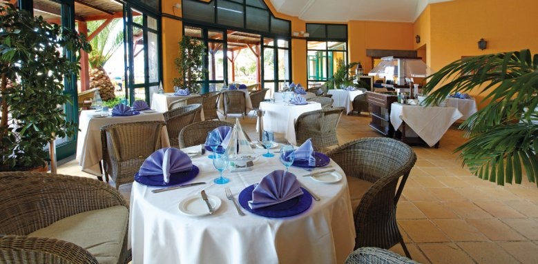 The Cliff Bay, Blue lagoon restaurant