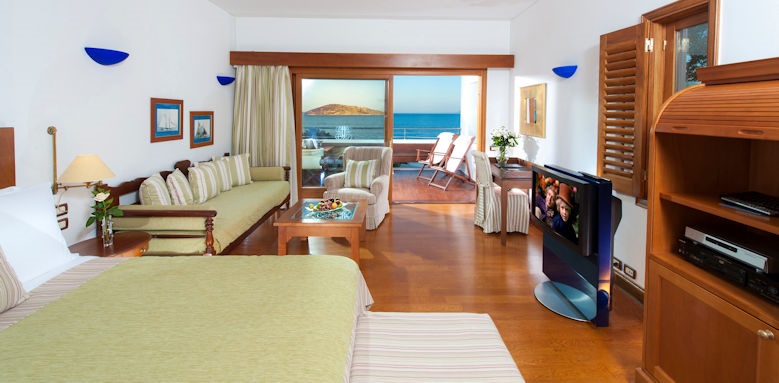 Elounda Beach hotel, Deluxe room sea view